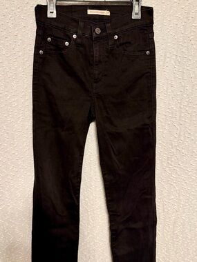 Women's Levi's High-Rise Black Jeans - Sleek Slim Straight Fit